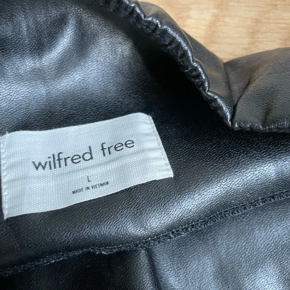 Wilfred Free Faux Leather Leggings Black High Rise Elastic Waist Stretch Pants L - Picture 2 of 7